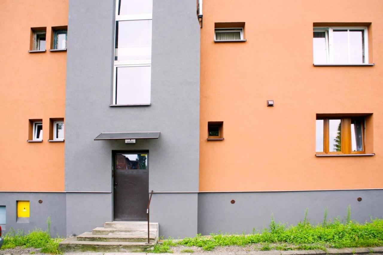 Apartament Studio - Mehoffera 1 Apartamento Zabrze Exterior foto